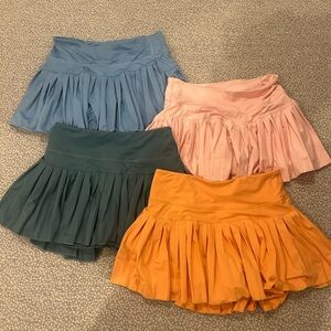4 GOLD HINGE SKIRTS!